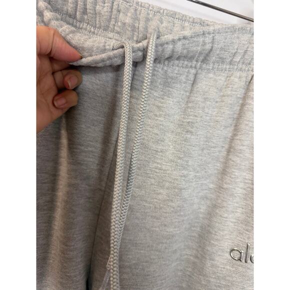 Alo Accolade Sweatpant Athletic Heather Grey Relax Women's S - Picture 5 of 9